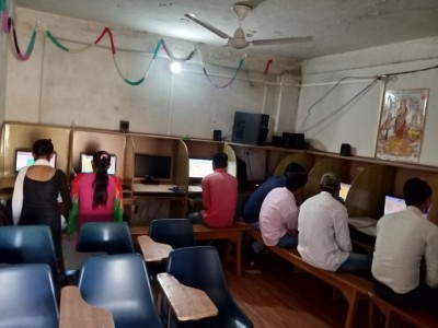 PROFESSIONAL COMPUTER INSTITUTE